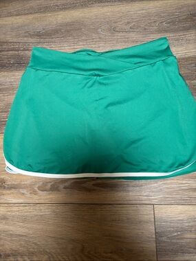 Women’s Green Athletic Mini Skirt shorts under